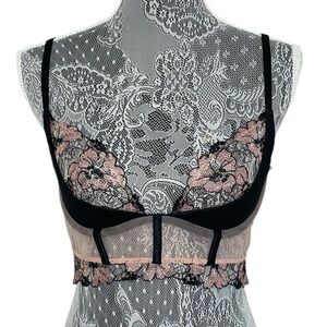 Victoria’s Secret Very Sexy black and mauve lace floral sheer‎ bra. Size 34C